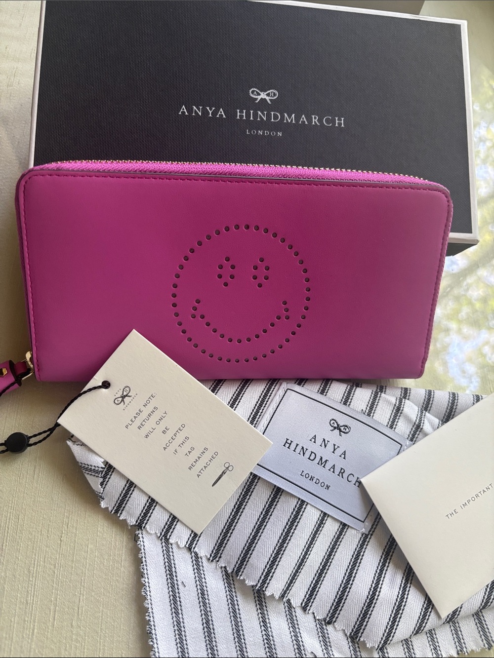 NWT Anya Hindmarch Fuchsia Perforated Smiley Zip Wallet
